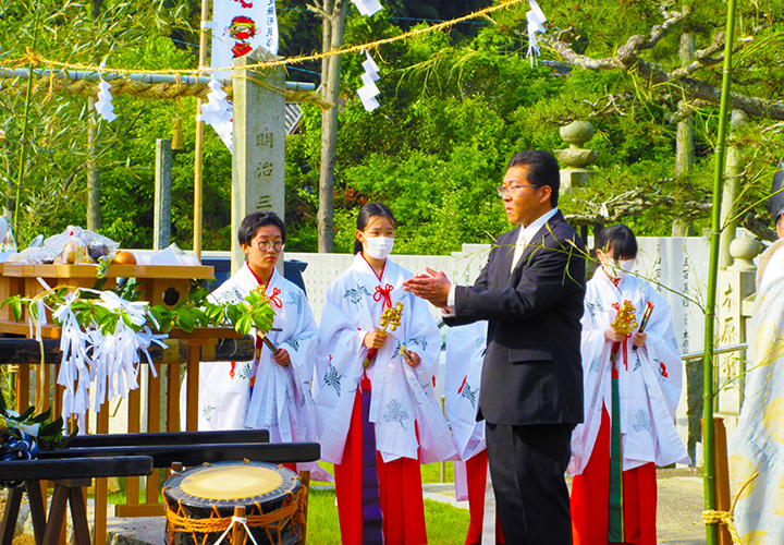 高部厳島神社春の大祭にて玉串奉奠